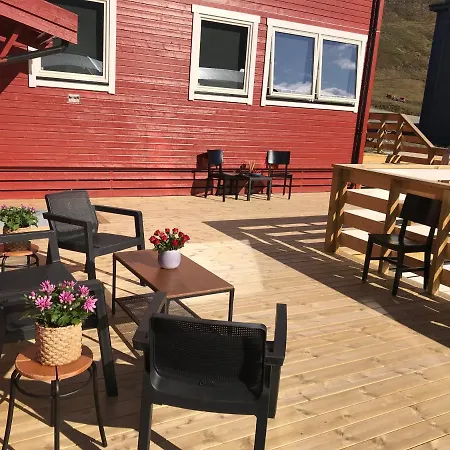 Haugen Pensjonat Svalbard Longyearbyen Exterior photo
