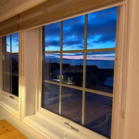 Haugen Pensjonat Svalbard Longyearbyen Exterior photo