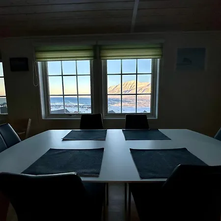 Haugen Pensjonat Svalbard Longyearbyen Room photo